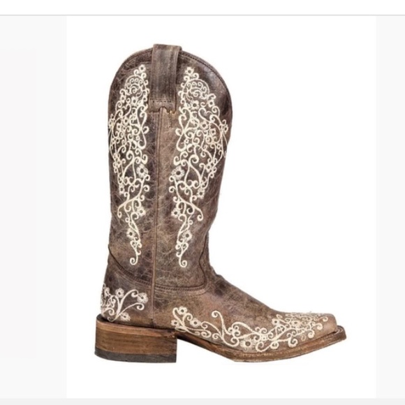 Corral Crater Embroidered Cowboy Boots - Picture 1 of 6